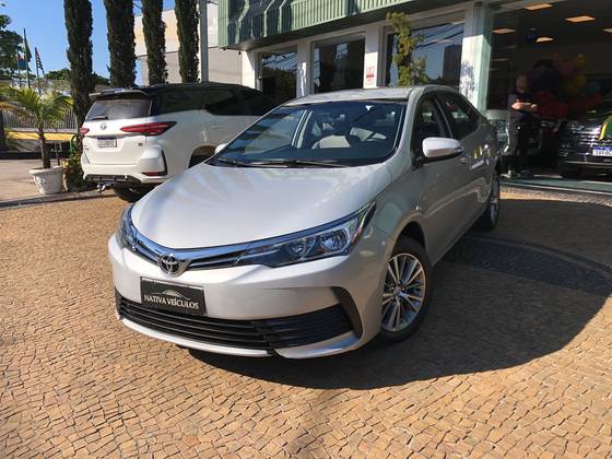 TOYOTA COROLLA 1.8 GLI 16V FLEX 4P AUTOMÁTICO